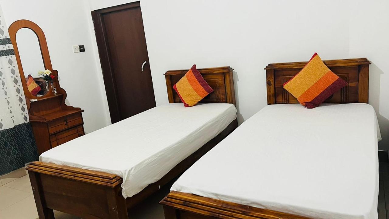 Village Feel Home Stay Sigiriya Exterior photo
