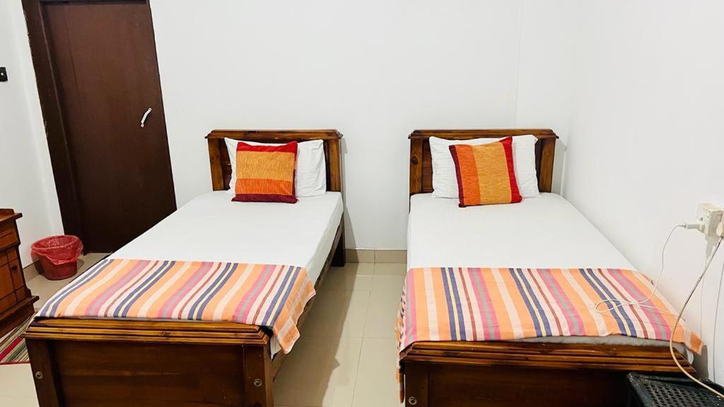 Village Feel Home Stay Sigiriya Exterior photo